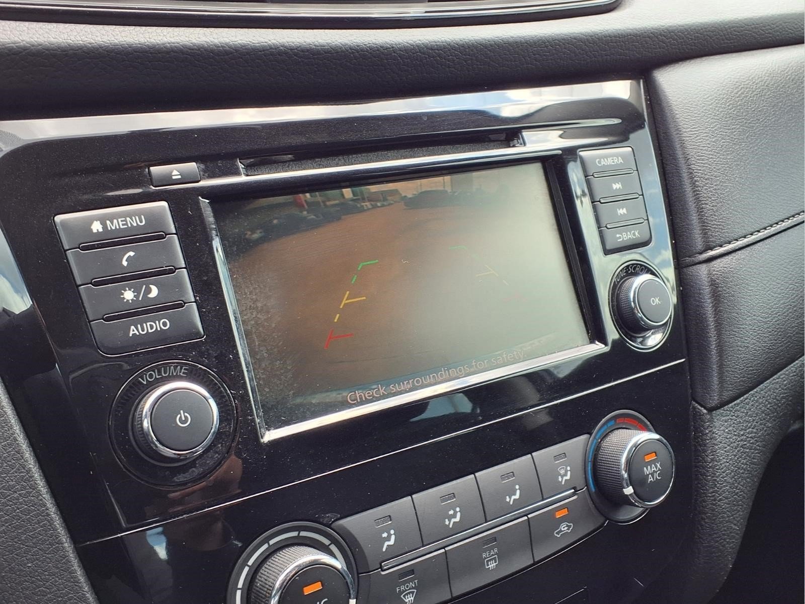 Used 2018 Nissan Rogue S FWD image 17