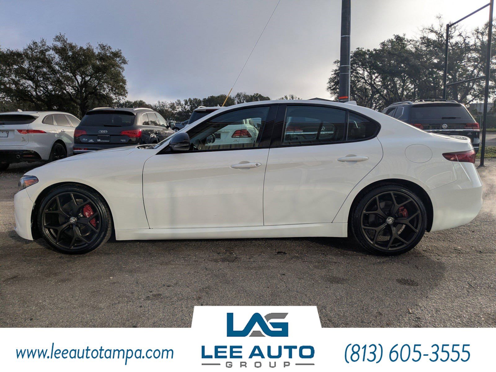 Used 2020 Alfa Romeo Giulia w/ Nero Edizione image 6