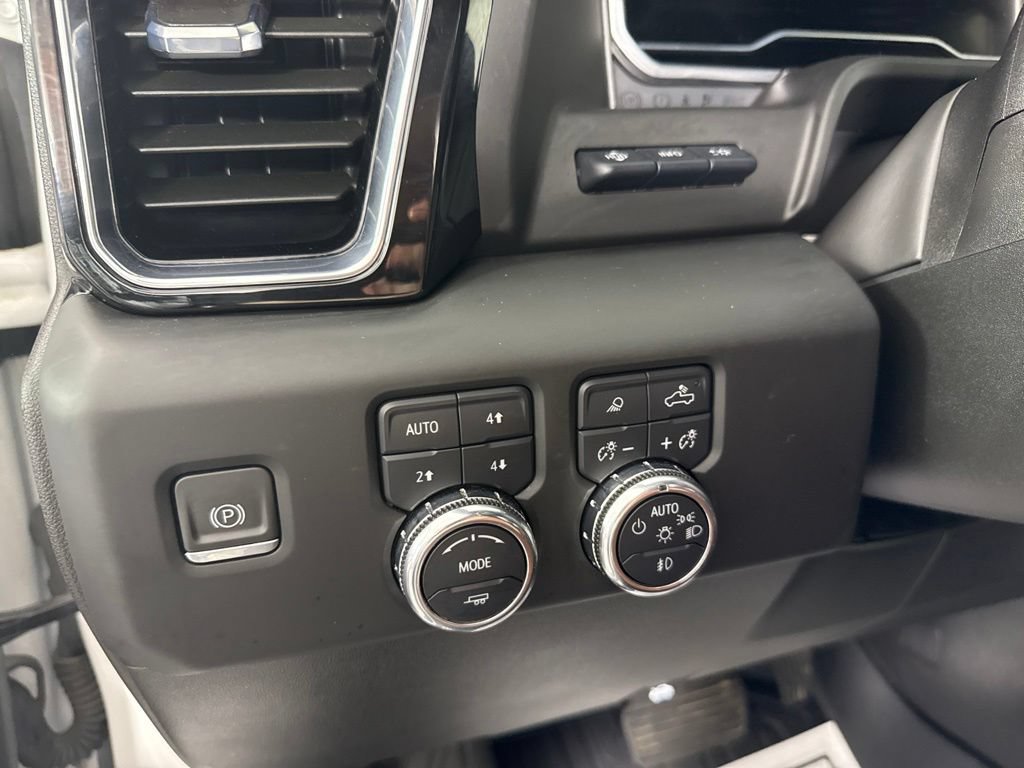 Used 2023 GMC Sierra 1500 Denali Ultimate AWD/4WD image 19