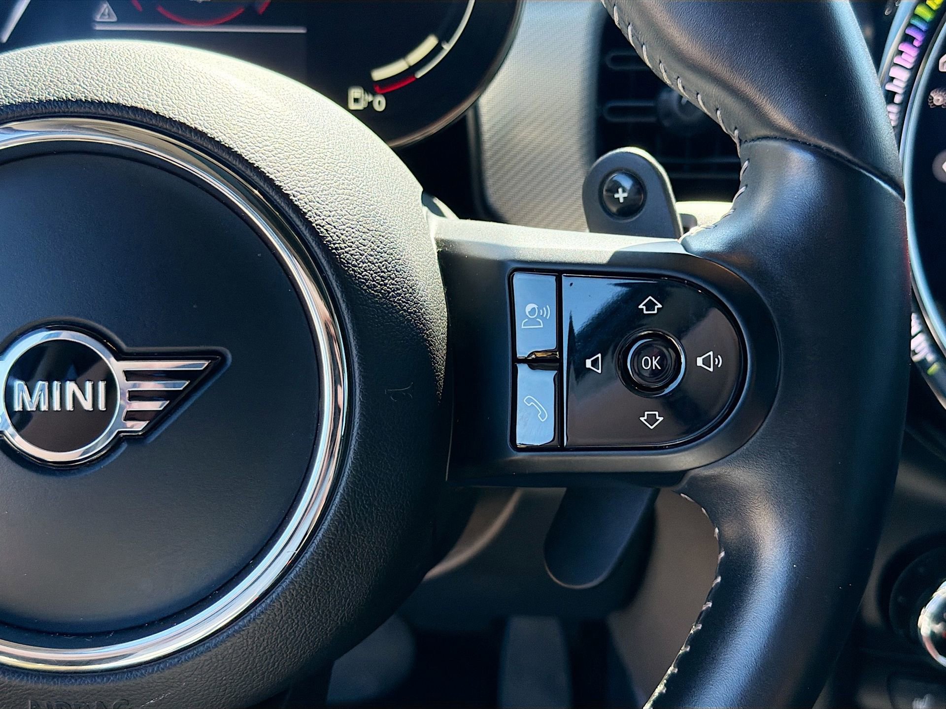 Used 2022 MINI Cooper S image 38