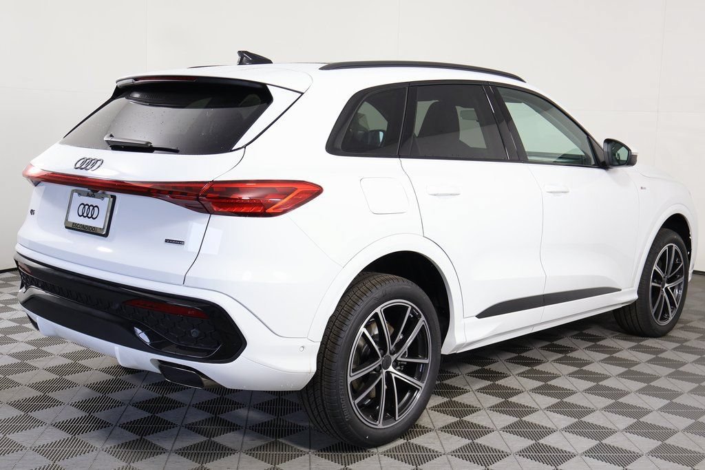 New 2026 Audi Q5 Premium AWD/4WD image 2