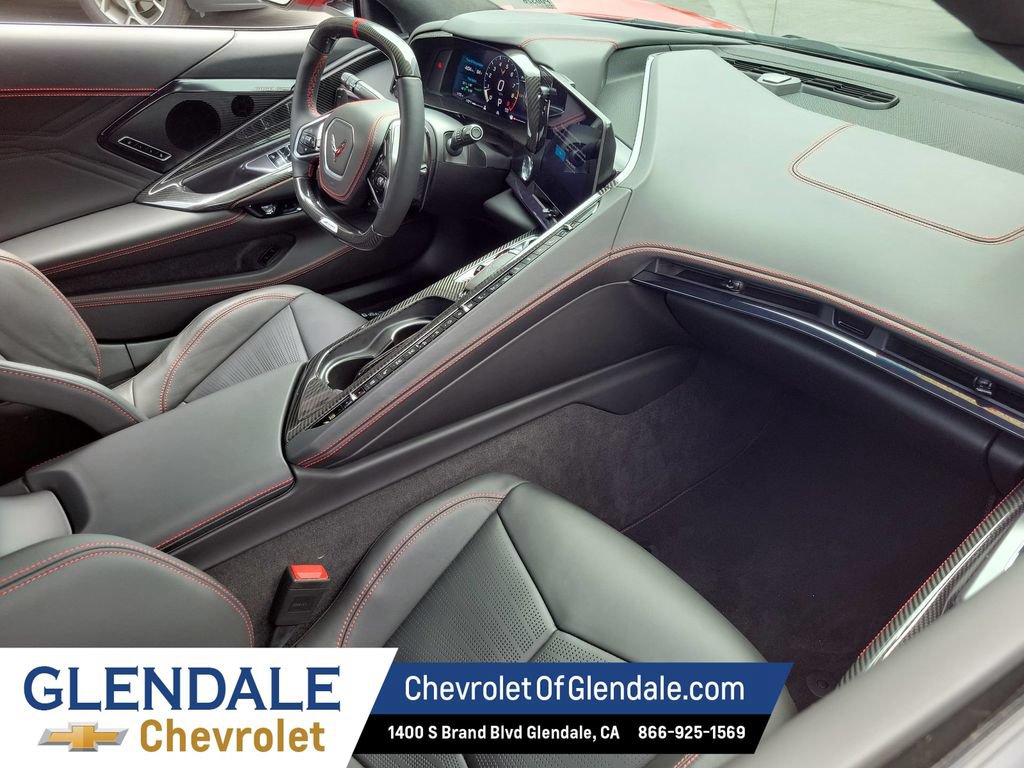 Used 2024 Chevrolet Corvette Z06 w/ Z07 Performance Package RWD image 23