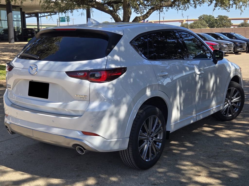 New 2025 MAZDA CX-5 Signature image 5