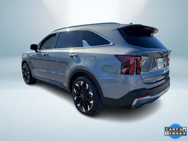 Used 2024 Kia Sorento EX w/ Panoramic Sunroof Package image 4
