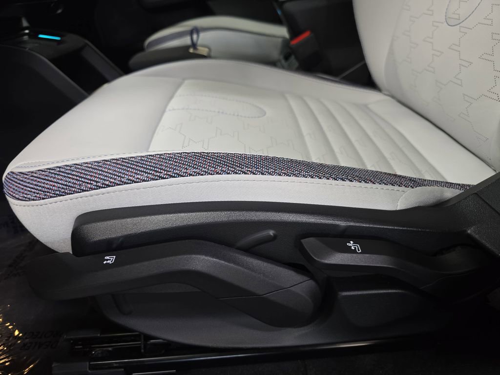 Used 2025 MINI Cooper Countryman SE image 28