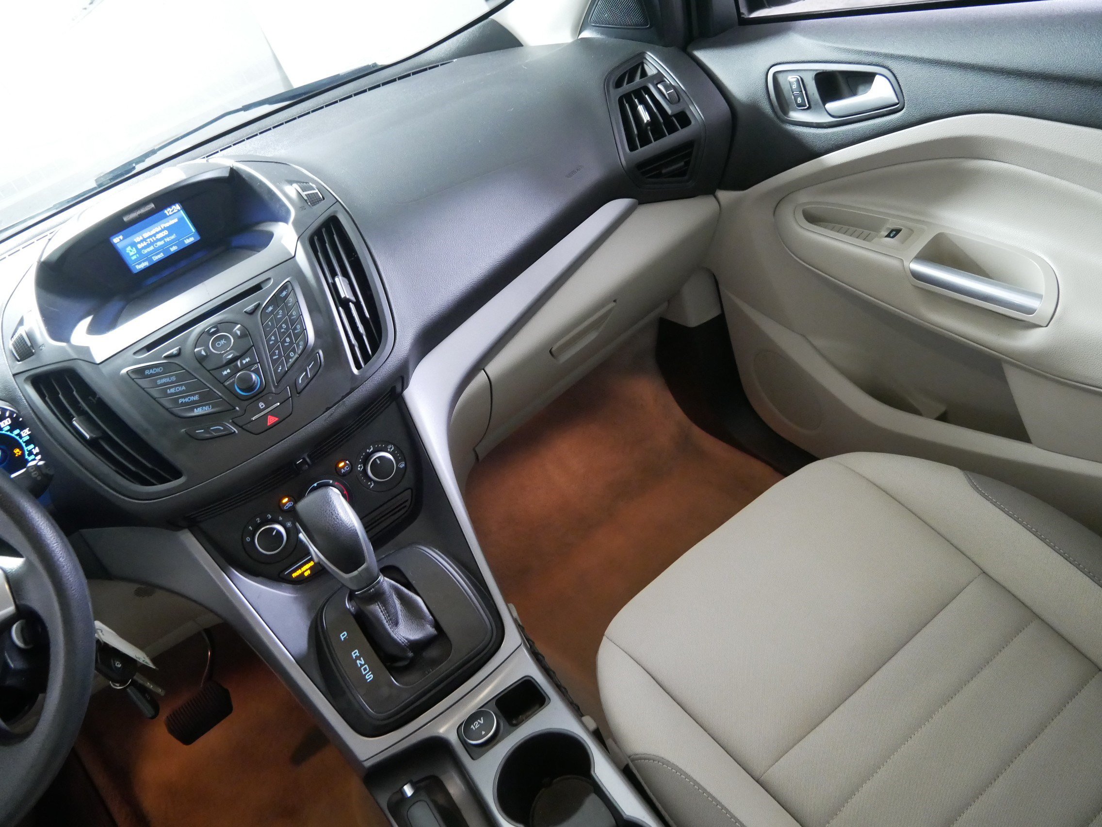 Used 2015 Ford Escape SE FWD image 11