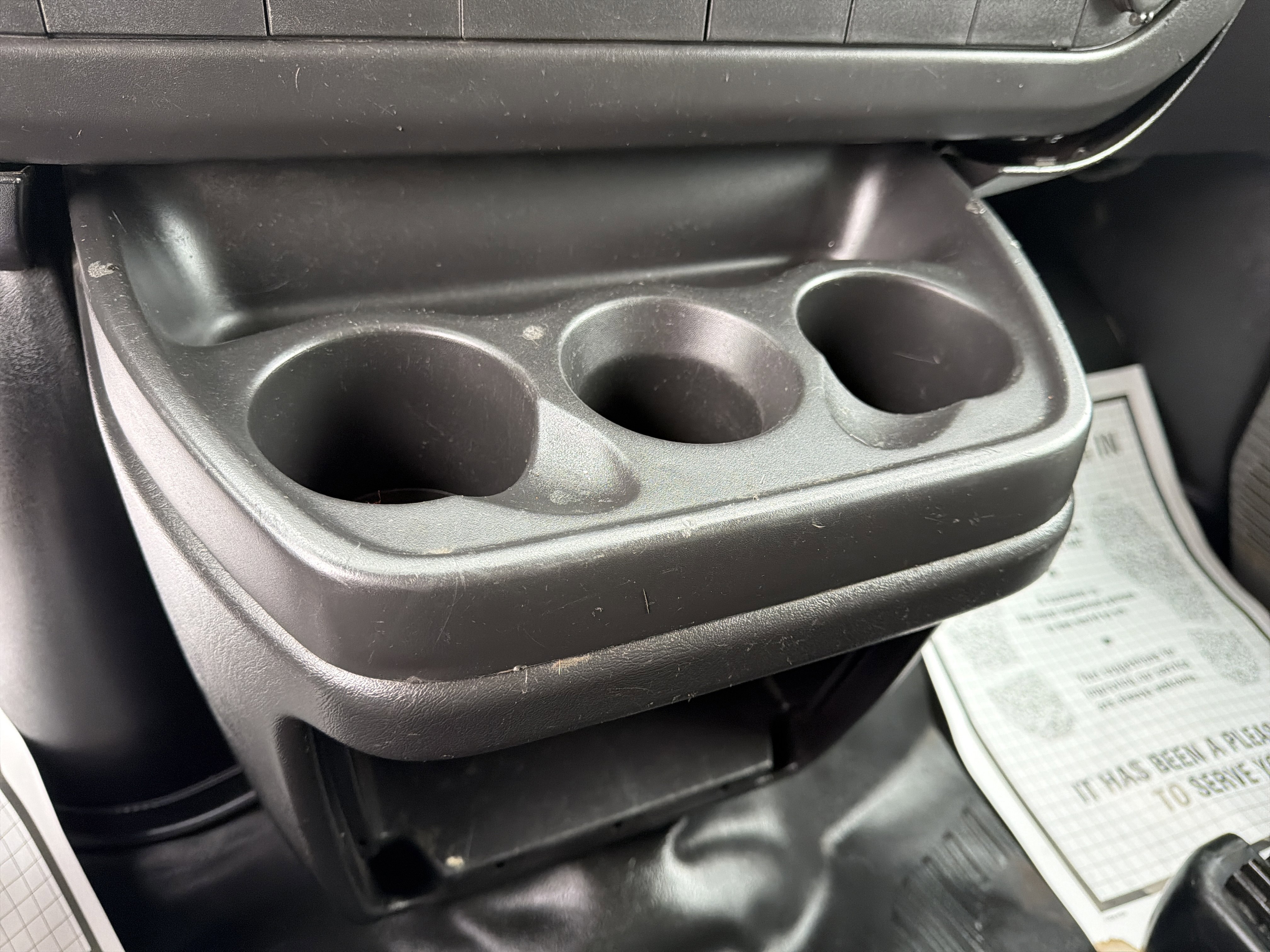 Used 2011 Chevrolet Express 2500 image 16