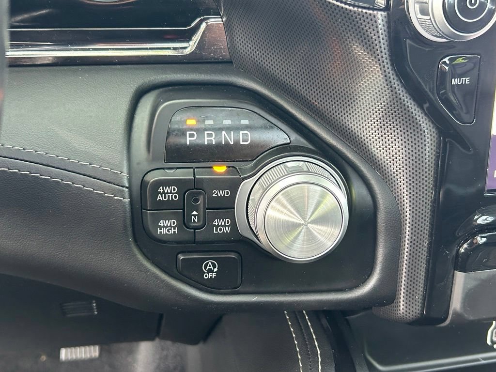 Used 2025 RAM 1500 Limited AWD/4WD image 25
