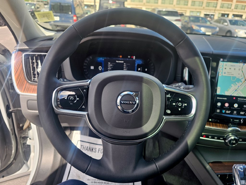 Certified 2024 Volvo XC60 B5 Ultimate w/ Climate Package AWD/4WD image 41