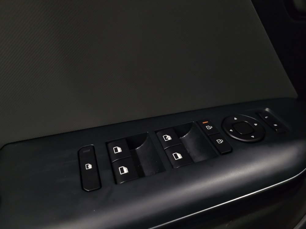 Used 2025 Kia K4 FWD image 27