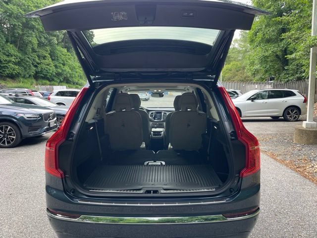Certified 2023 Volvo XC90 B6 Plus w/ Protection Package Premier AWD/4WD image 17