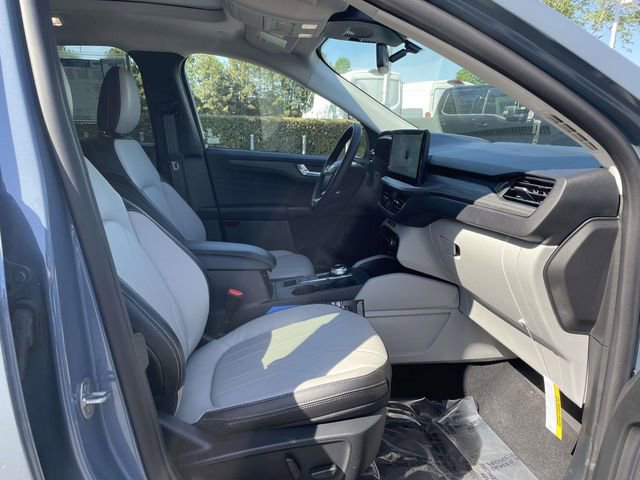 New 2025 Ford Escape SE w/ PHEV Premium Package FWD image 26