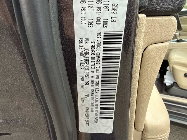 Used 2017 Jeep Grand Cherokee Limited AWD/4WD image 29