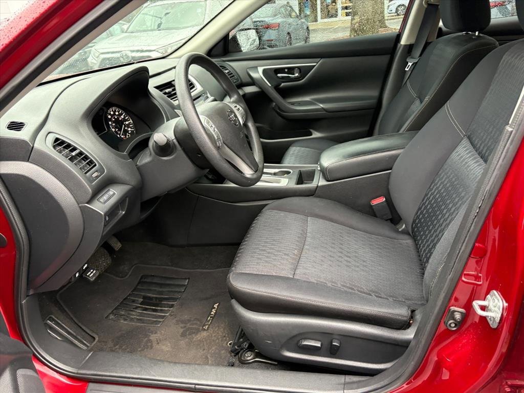 Used 2018 Nissan Altima 2.5 S w/ S Convenience Package image 16