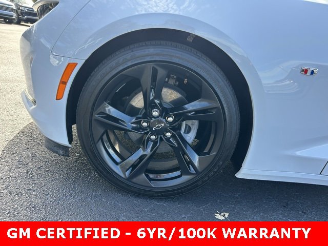 Used 2024 Chevrolet Camaro LT image 9