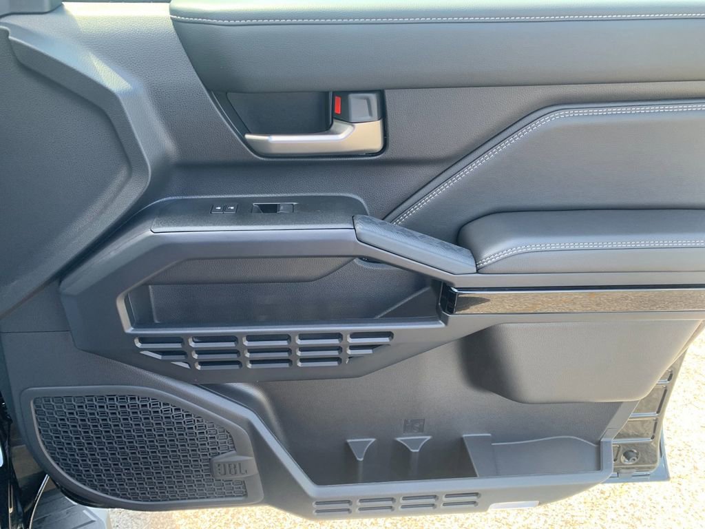 New 2026 Toyota 4Runner Limited AWD/4WD image 20