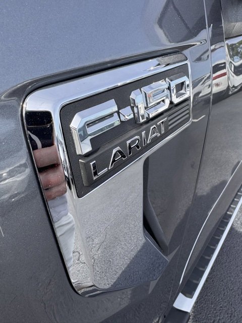 Used 2022 Ford F150 Lariat w/ Equipment Group 502A High image 9