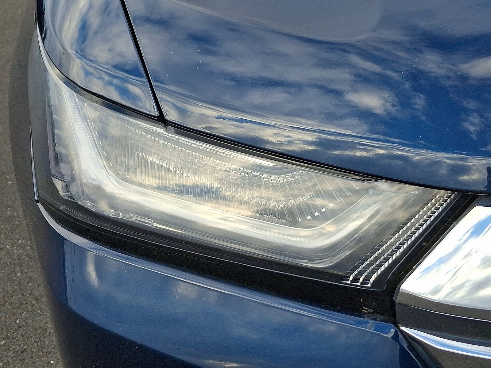 Certified 2023 Chevrolet Traverse LS image 9