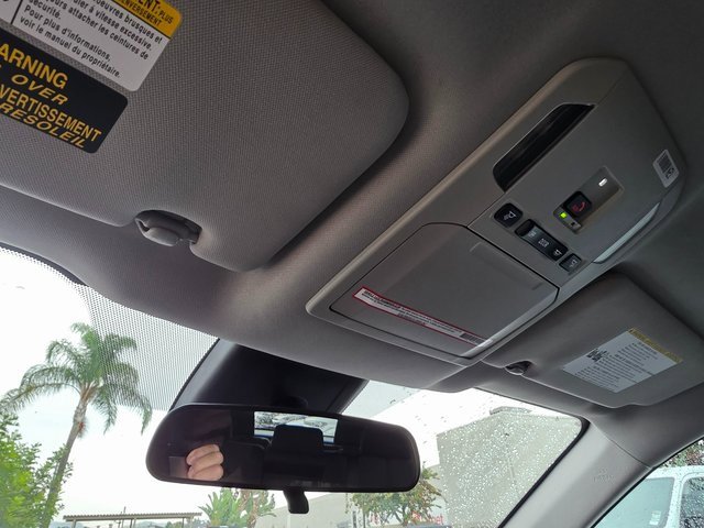 Used 2024 Toyota Highlander LE image 38