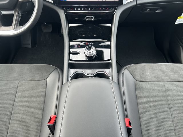 New 2026 Jeep Grand Cherokee L 4WD image 18