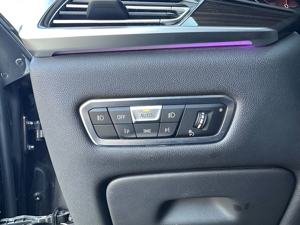 Used 2019 BMW X7 xDrive40i w/ Premium Package image 18