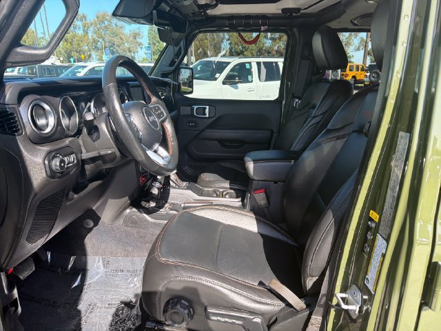 Used 2021 Jeep Wrangler Unlimited Rubicon w/ Trailer Tow Package AWD/4WD image 16