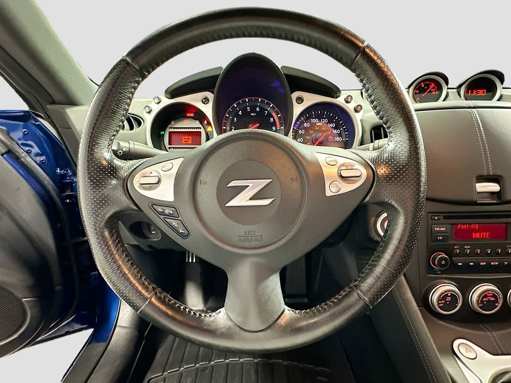 Used 2020 Nissan 370Z Coupe image 11