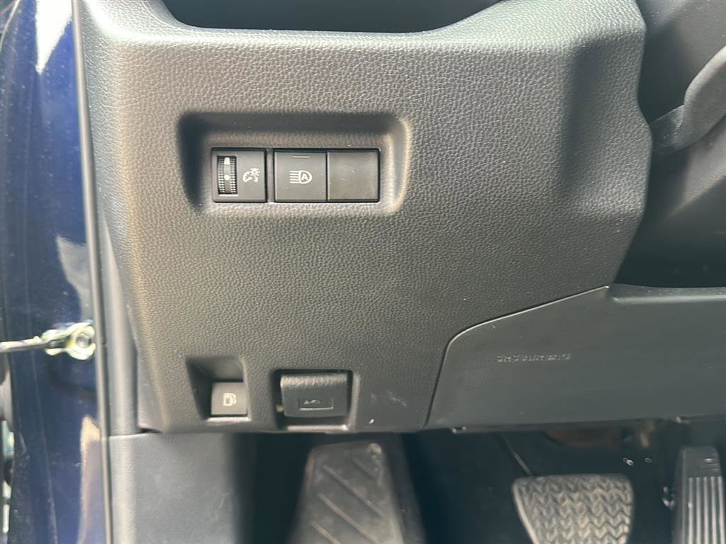 Certified 2025 Toyota RAV4 XLE image 19