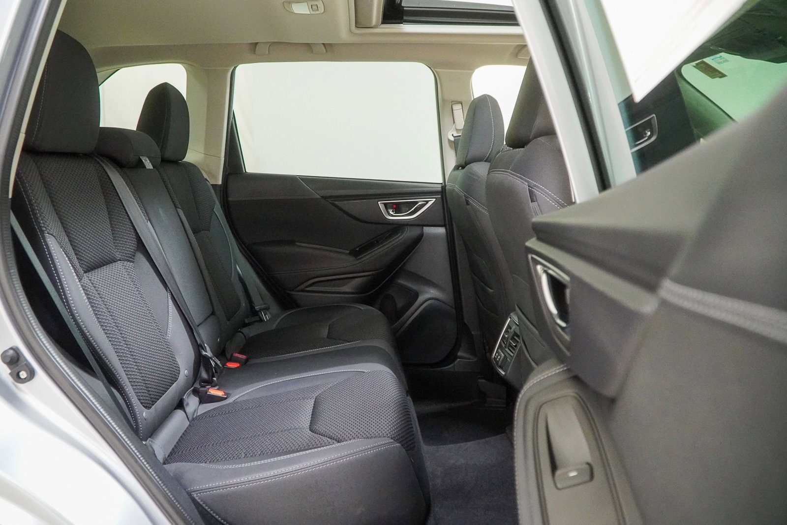 Used 2023 Subaru Forester Premium image 37