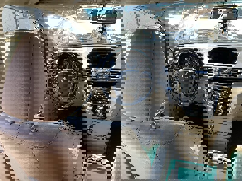 Used 2012 Honda Odyssey EX-L image 19