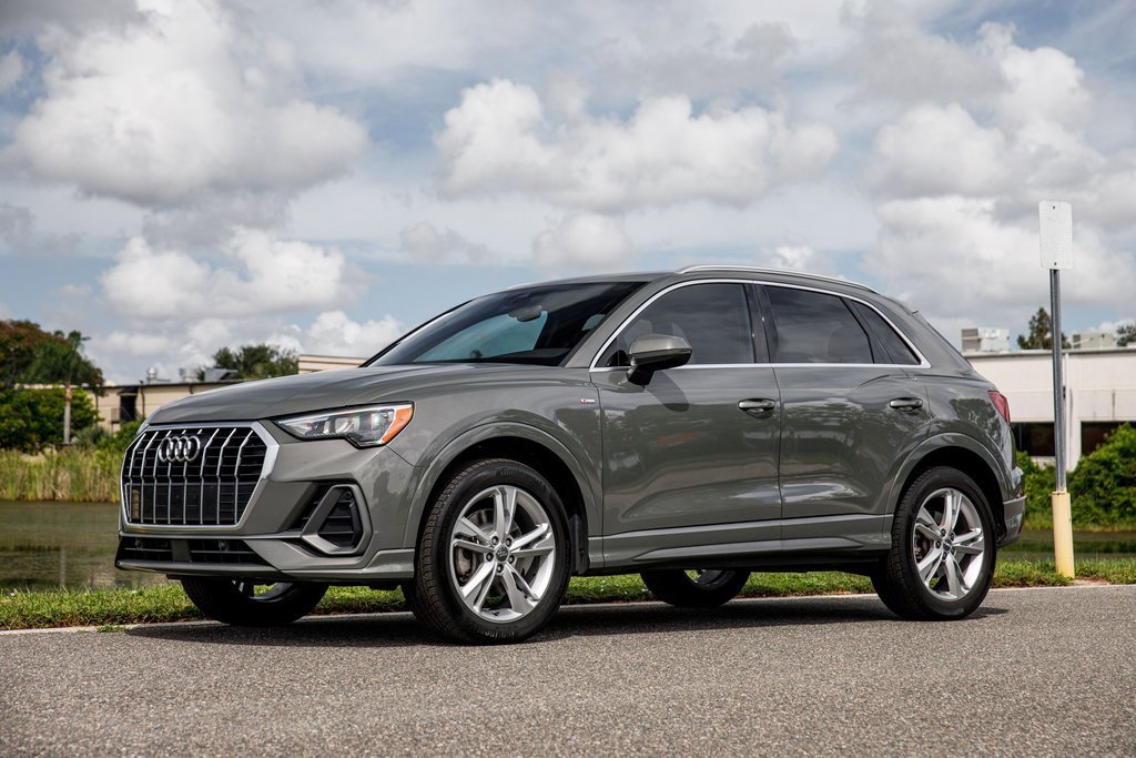 Used 2020 Audi Q3 2.0T Premium w/ Convenience Package image 11