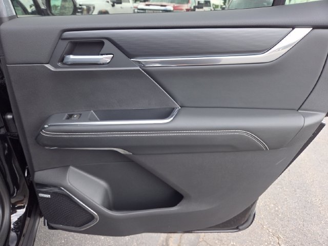 New 2026 GMC Acadia Elevation w/ Elevation Premium Package AWD/4WD image 27