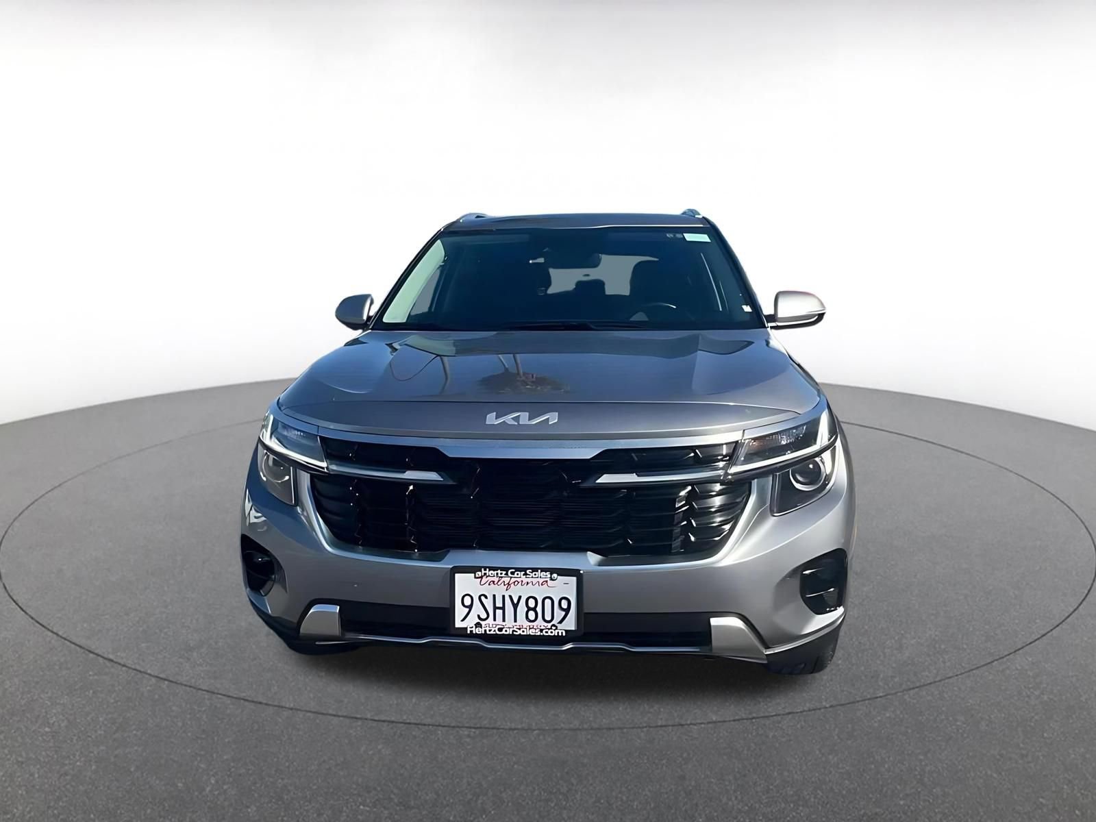 Used 2025 Kia Seltos S image 4