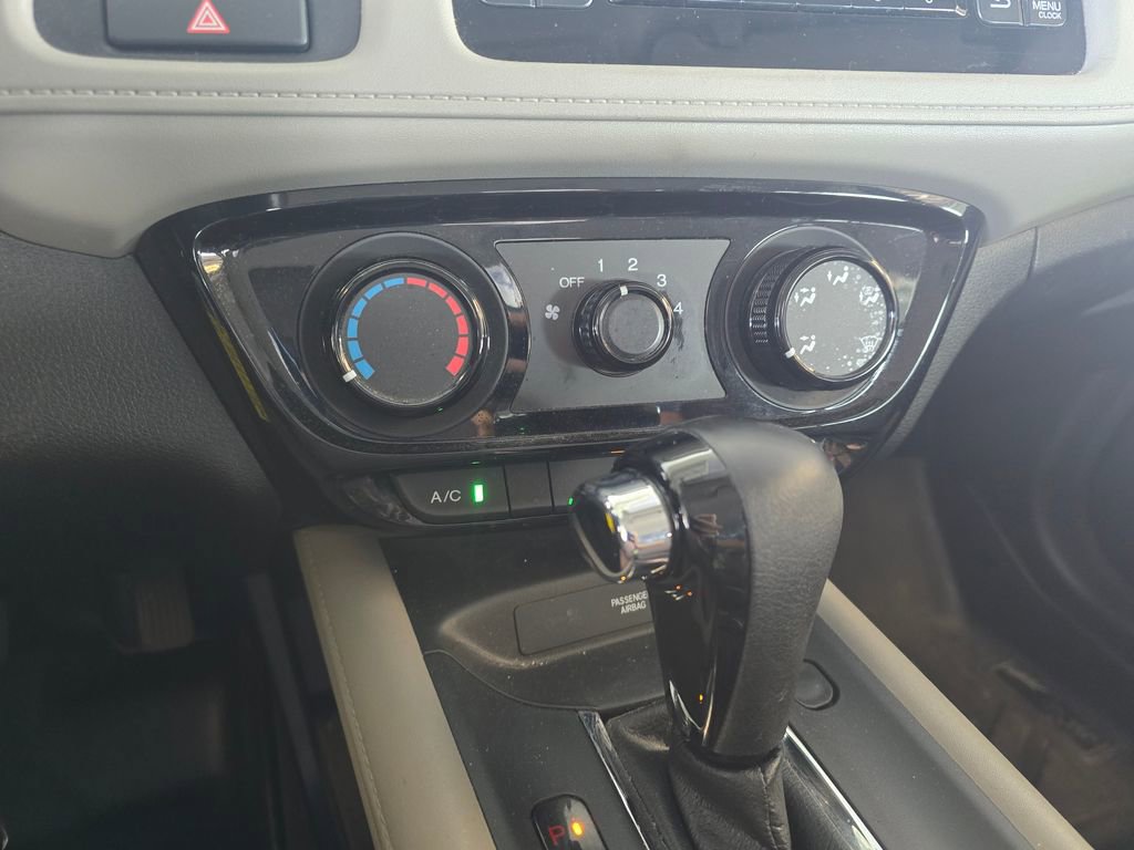Used 2020 Honda HR-V LX image 13