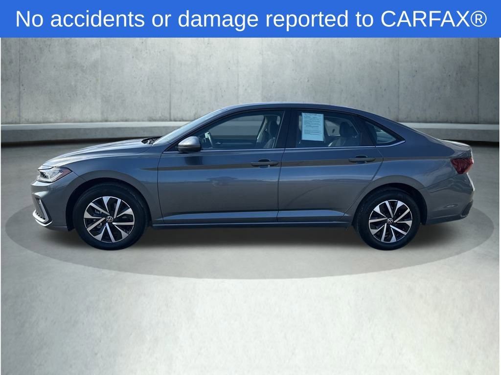 Used 2025 Volkswagen Jetta S image 2
