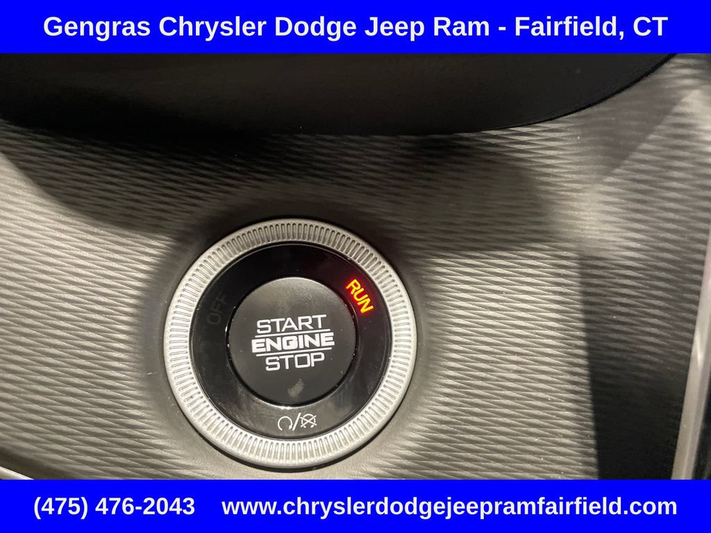 Certified 2025 Jeep Grand Cherokee L Altitude AWD/4WD image 60