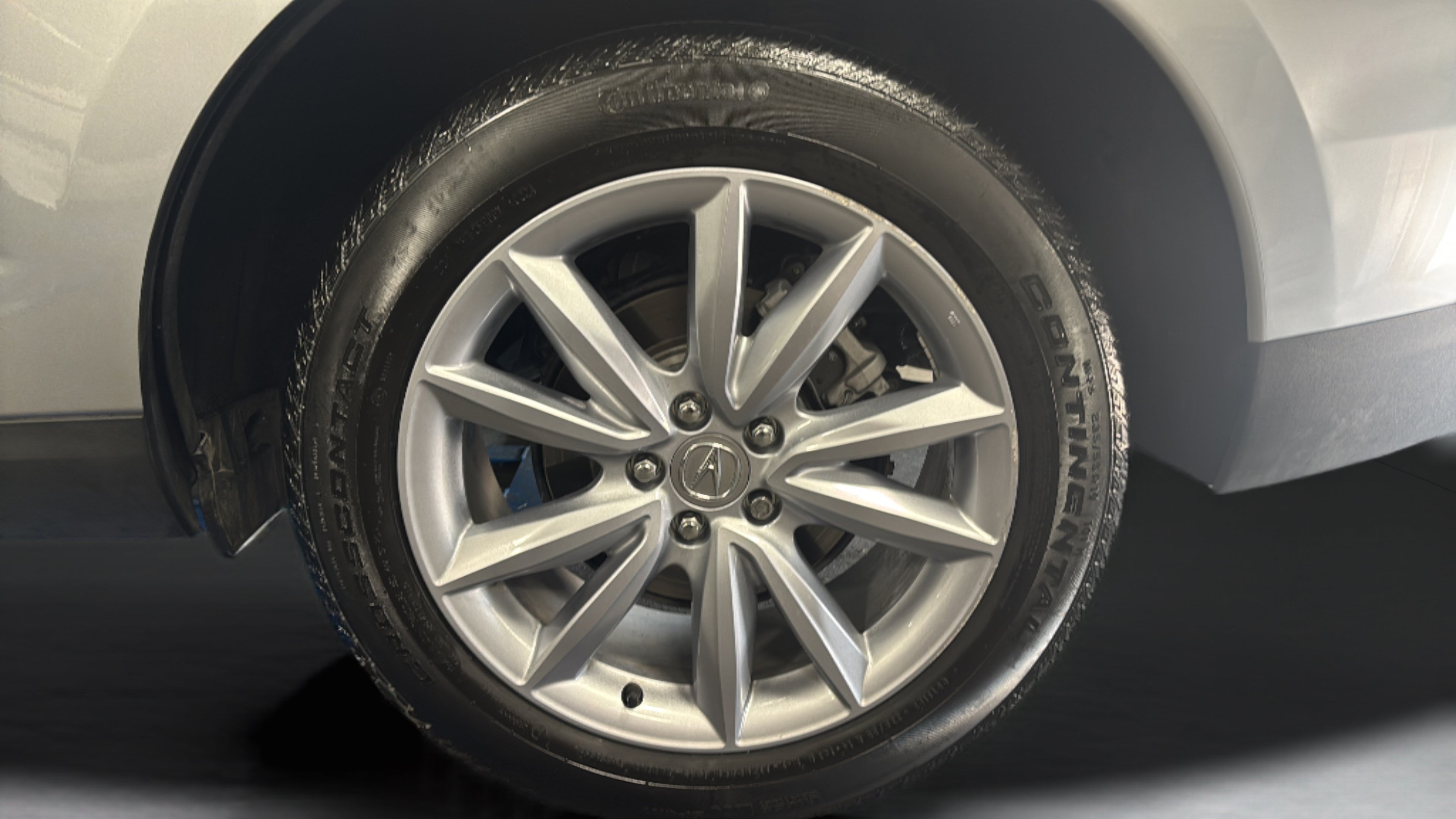 Used 2024 Acura RDX SH-AWD image 34