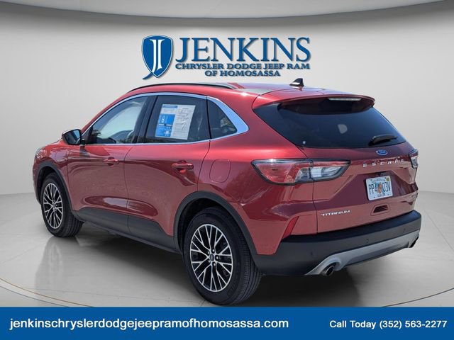 Used 2022 Ford Escape Titanium w/ Titanium Premium Package image 6