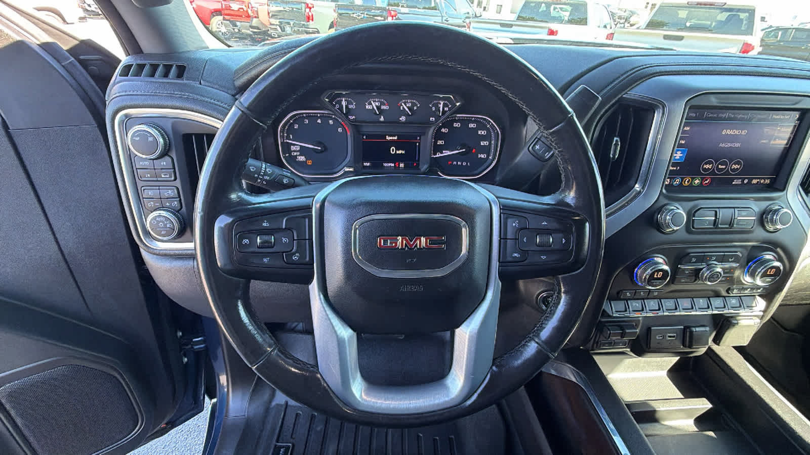 Used 2019 GMC Sierra 1500 SLT w/ SLT Convenience Package AWD/4WD image 18