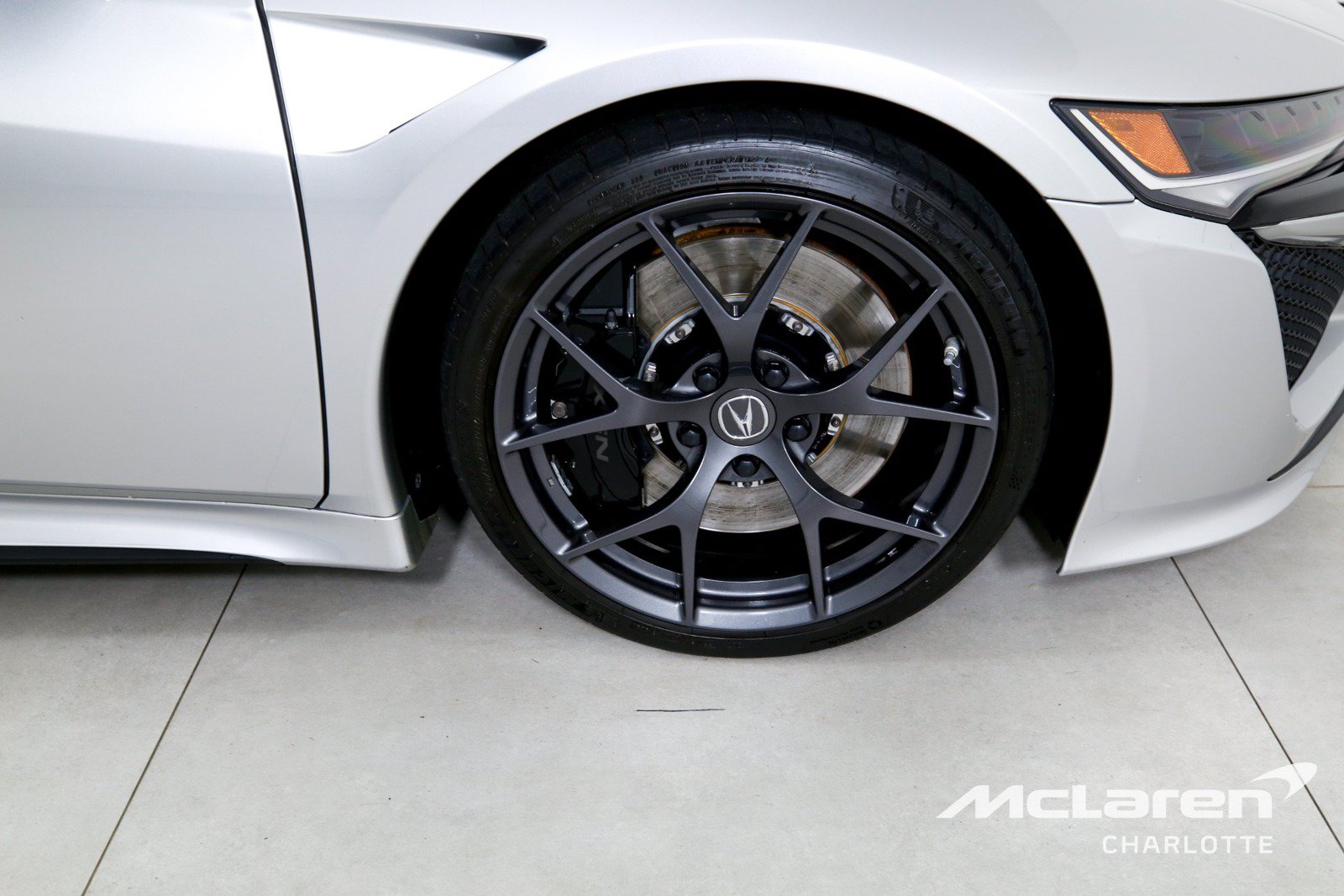Used 2017 Acura NSX AWD/4WD image 26