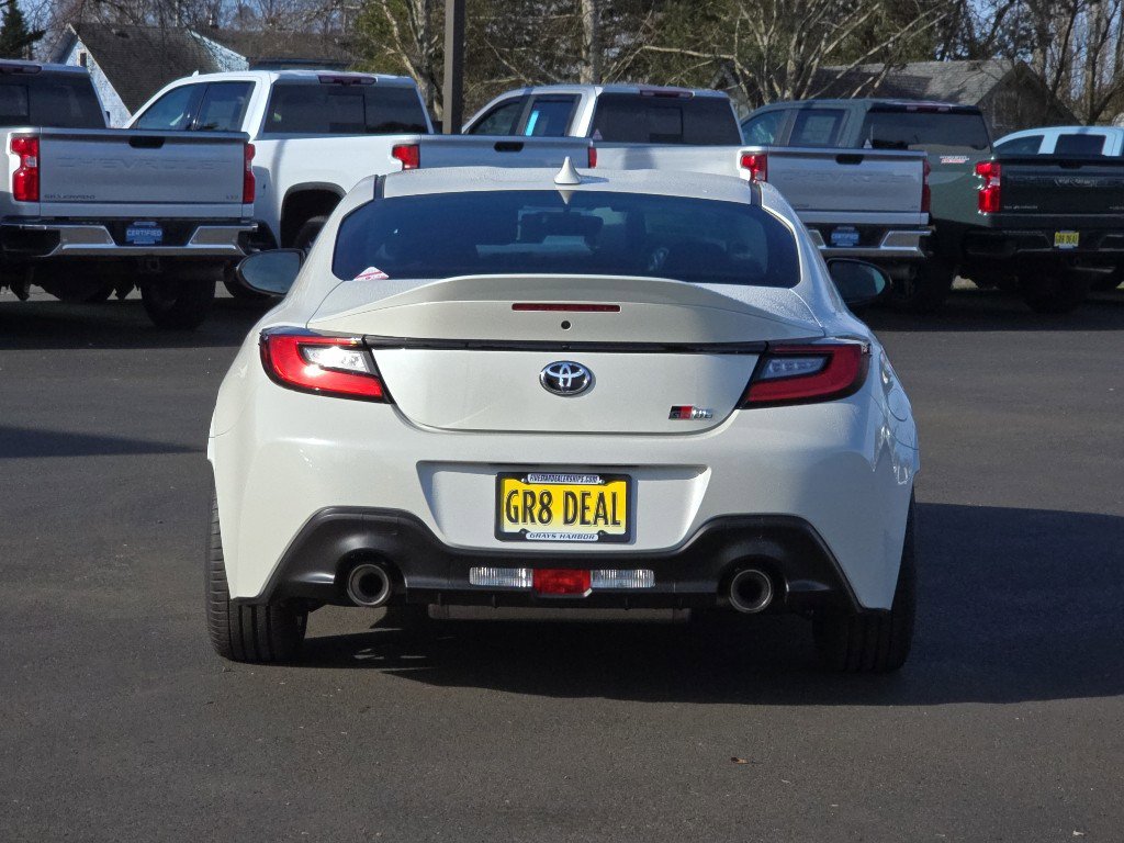New 2026 Toyota GR86 Premium image 9