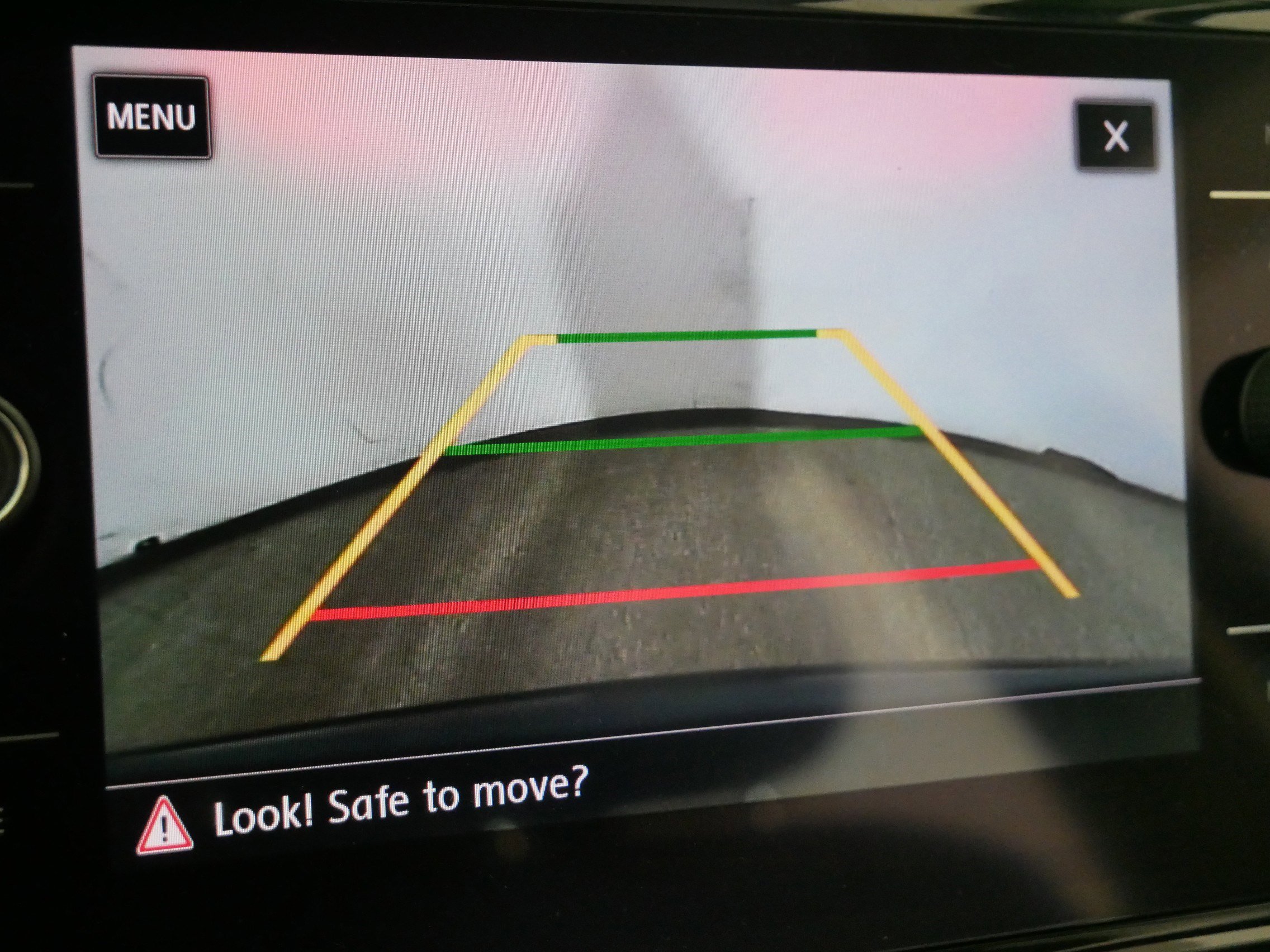 Used 2021 Volkswagen Atlas SEL image 32