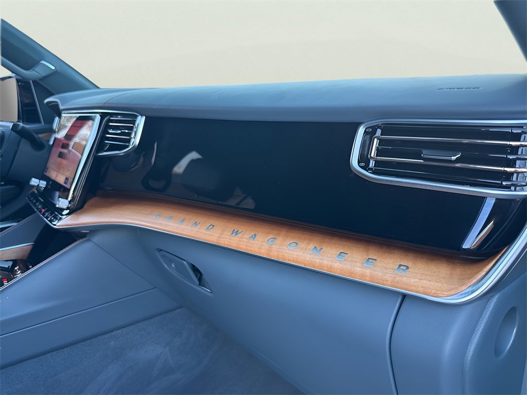 Used 2024 Jeep Grand Wagoneer Series III w/ HD Trailer Tow Package image 28