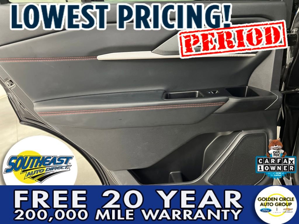 Used 2025 Ford Explorer ST-Line w/ ST-Line Street Pack AWD/4WD image 14