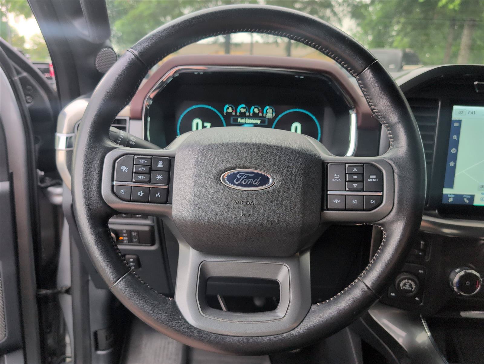 Used 2022 Ford F150 Lariat AWD/4WD image 30