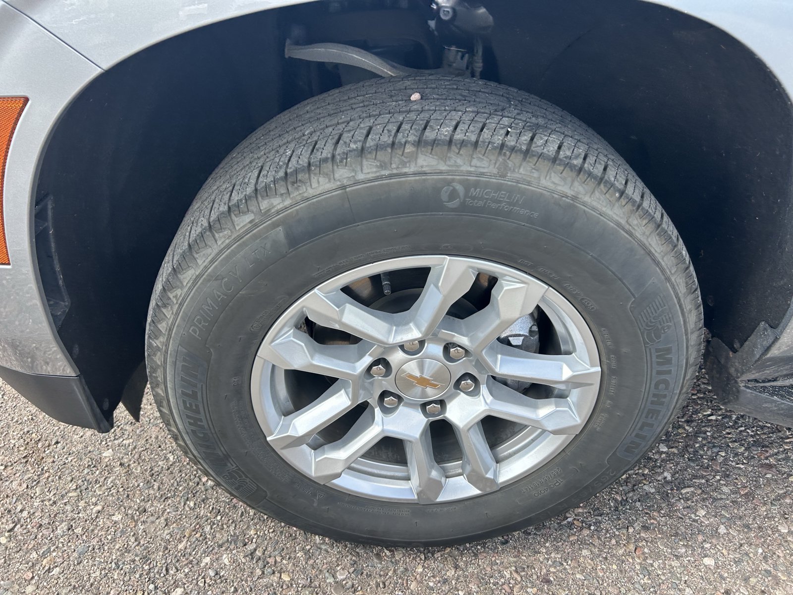 Used 2025 Chevrolet Tahoe LT AWD/4WD image 11