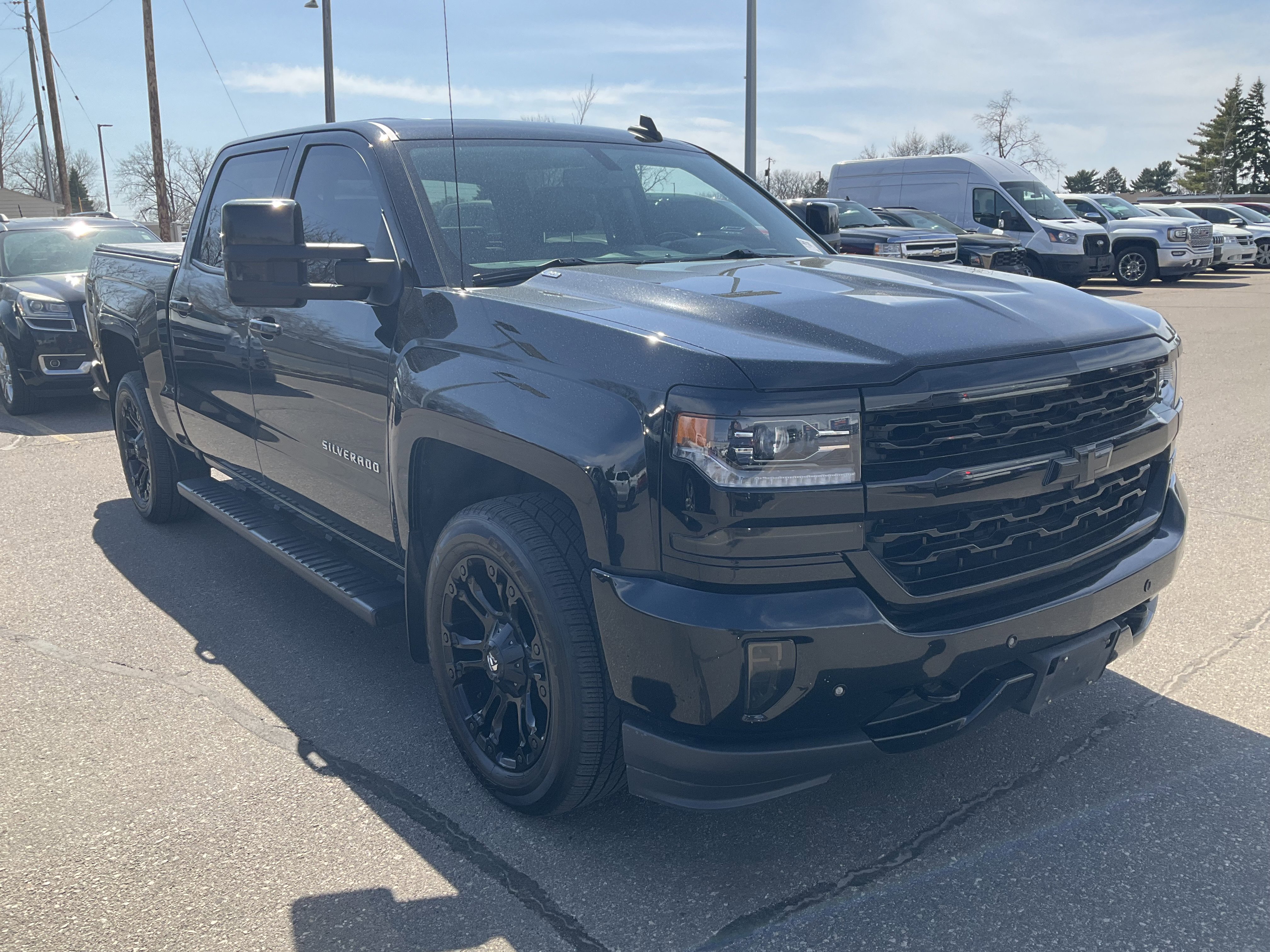 Used 2017 Chevrolet Silverado 1500 LTZ w/ LTZ Plus Package image 2