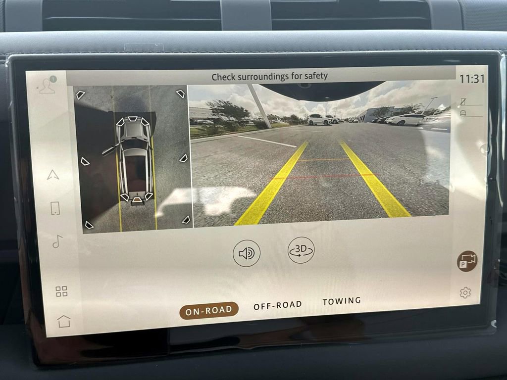 New 2025 Land Rover Defender 130 X-Dynamic SE image 22