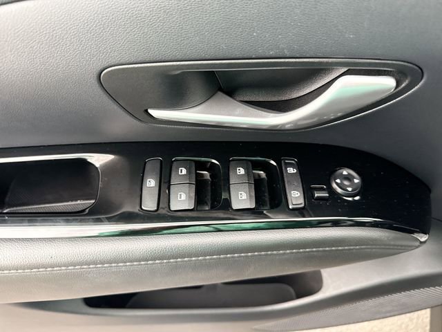 Used 2023 Hyundai Tucson Limited image 15