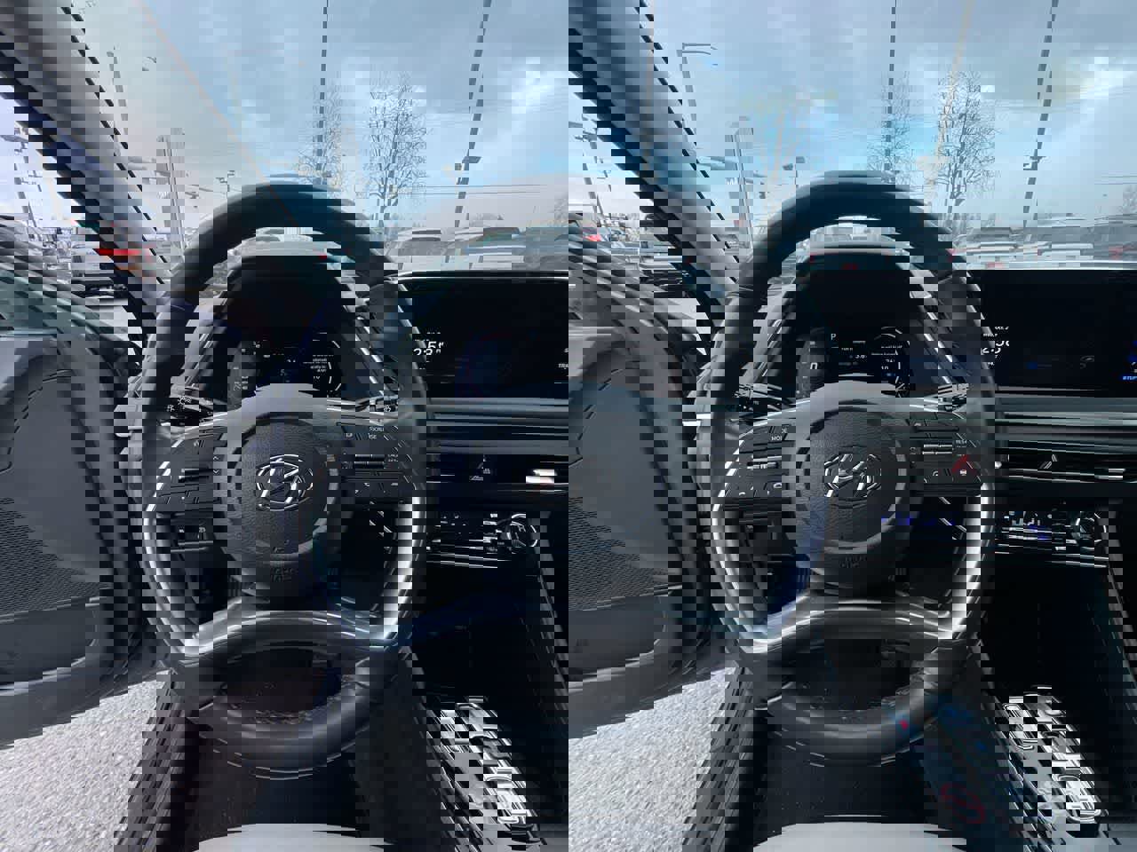 Used 2023 Hyundai Sonata SEL w/ Convenience Package image 14